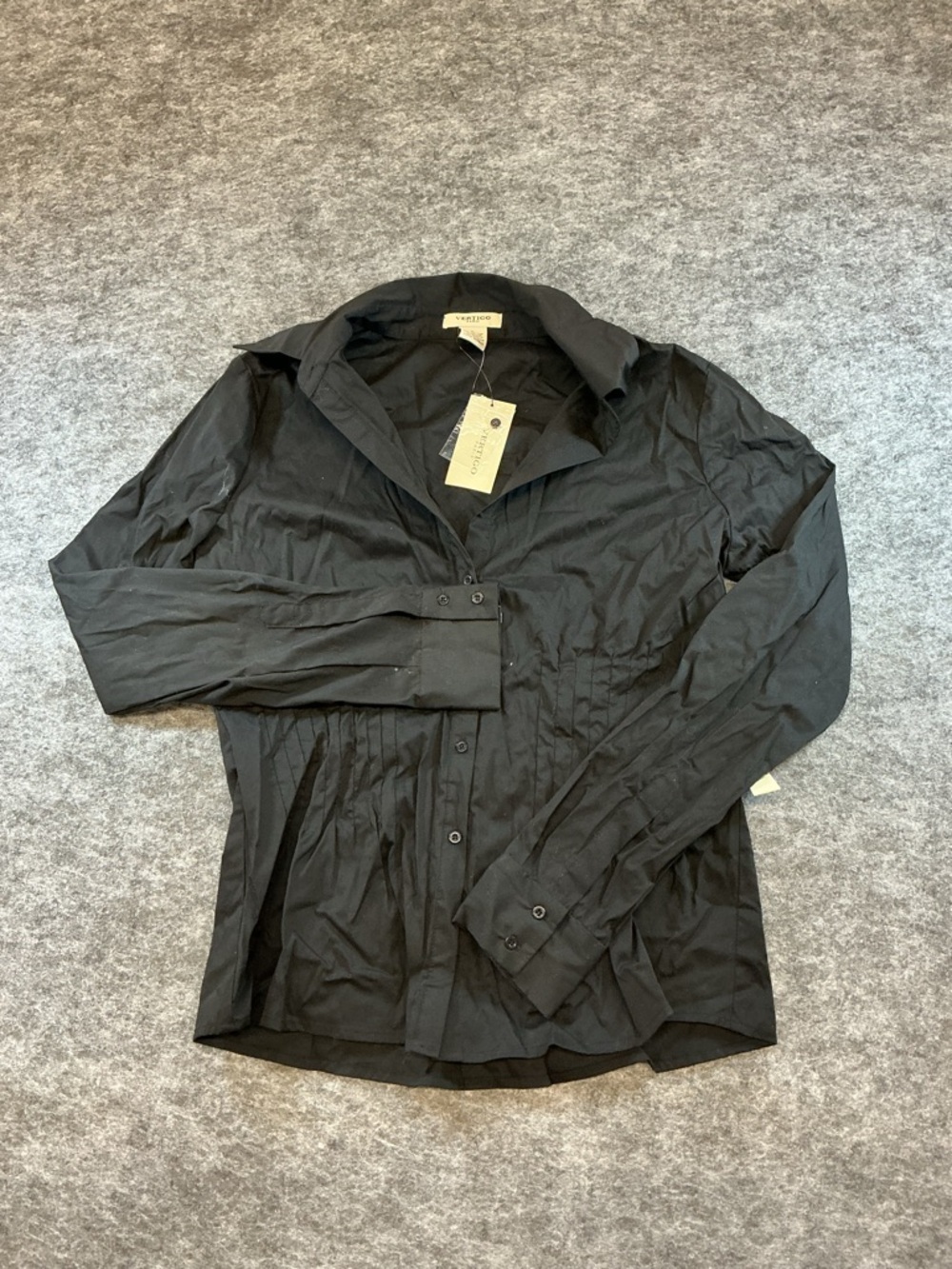 Vertigo Paris Black Tailored Button Down NWT OO
